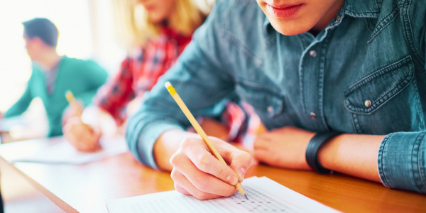 Perbedaan IELTS dalam Writing